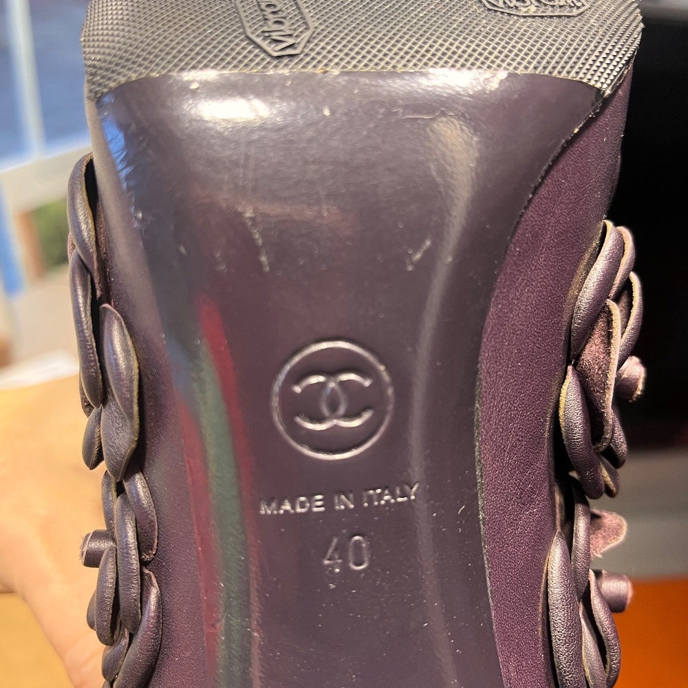 REDUCED Chanel Camellia Boots - Picture 5 of 12